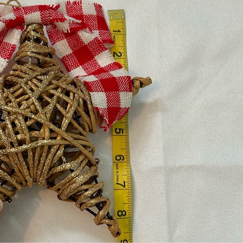 Six Large North Pole Metal & Wicker Star Ornaments Checker Bows 8.5” x 8.5” NWT